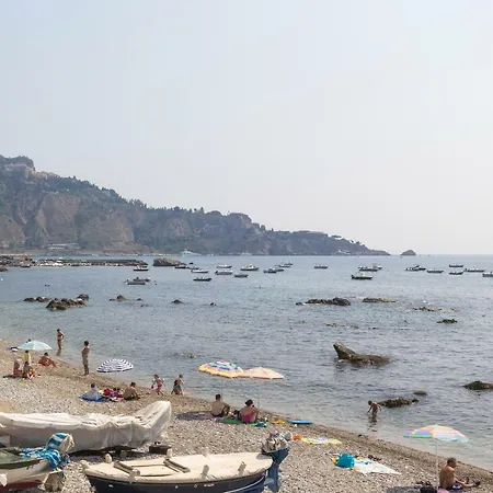 Casa Amica Apartment Giardini Naxos