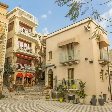 Casa Amica *