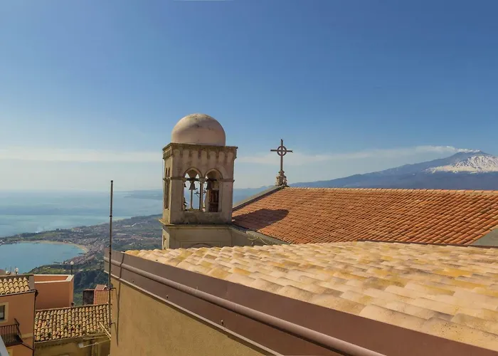 Appartamento Casa Amica Giardini Naxos